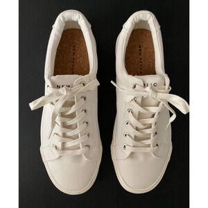 New Republic Bowery White Canvas Sneakers Mens Size 9 Stylish Casual Minimalist